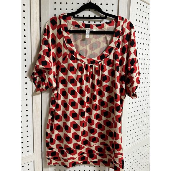 Diane Von Furstenberg Size 8 - 100% Silk Geometric Print Top V - Picture 1 of 5
